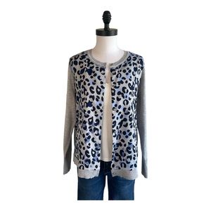 Chico’s Women’s Gray and Blue Animal Prink Woven-Front Cardigan Size 1 (Med)